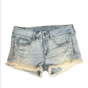 American eagle stretch shortie light wash lace hem shorts size 2